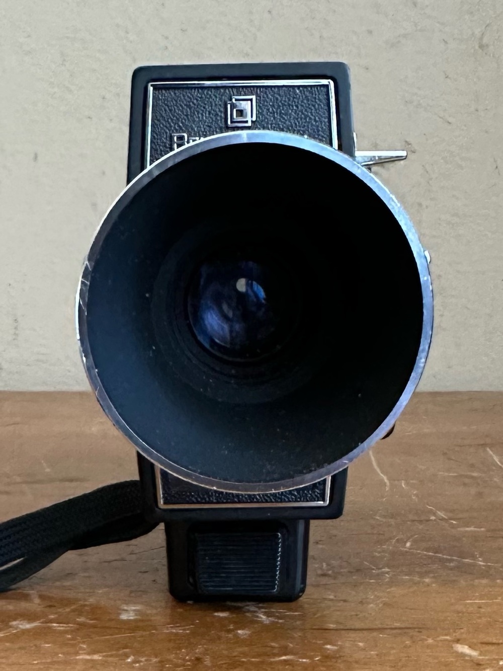 Vintage Bell & Howell Model 492 Focus-Matic Autoload Super 8mm Film Movie Camera